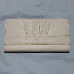 Coach Cream Leather Wallet with Minimalist Design